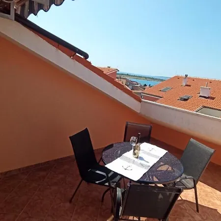 Apartment Noa Novalja Exterior photo