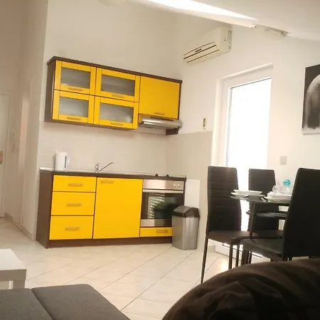 Apartment Noa Novalja Exterior photo