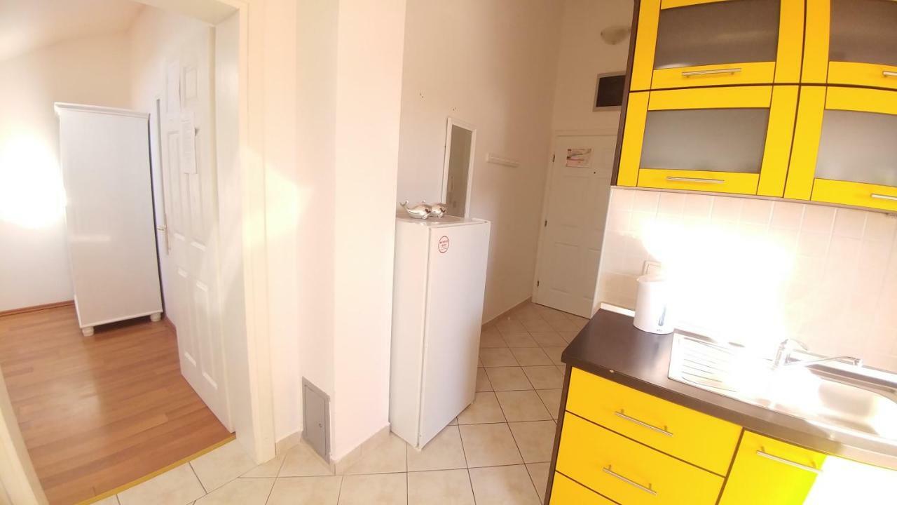 Noa Apartment